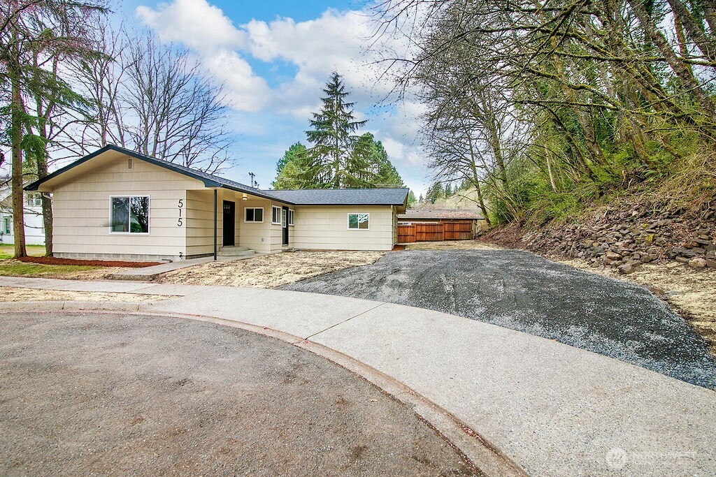 515 E Pine Street , Centralia, WA 98531