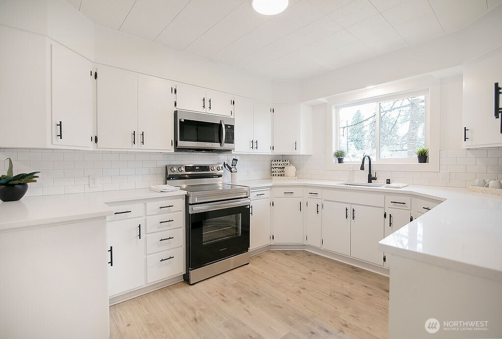 515 E Pine Street , Centralia, WA 98531