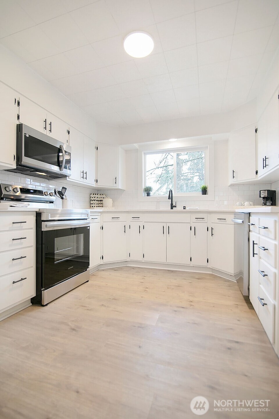 515 E Pine Street , Centralia, WA 98531