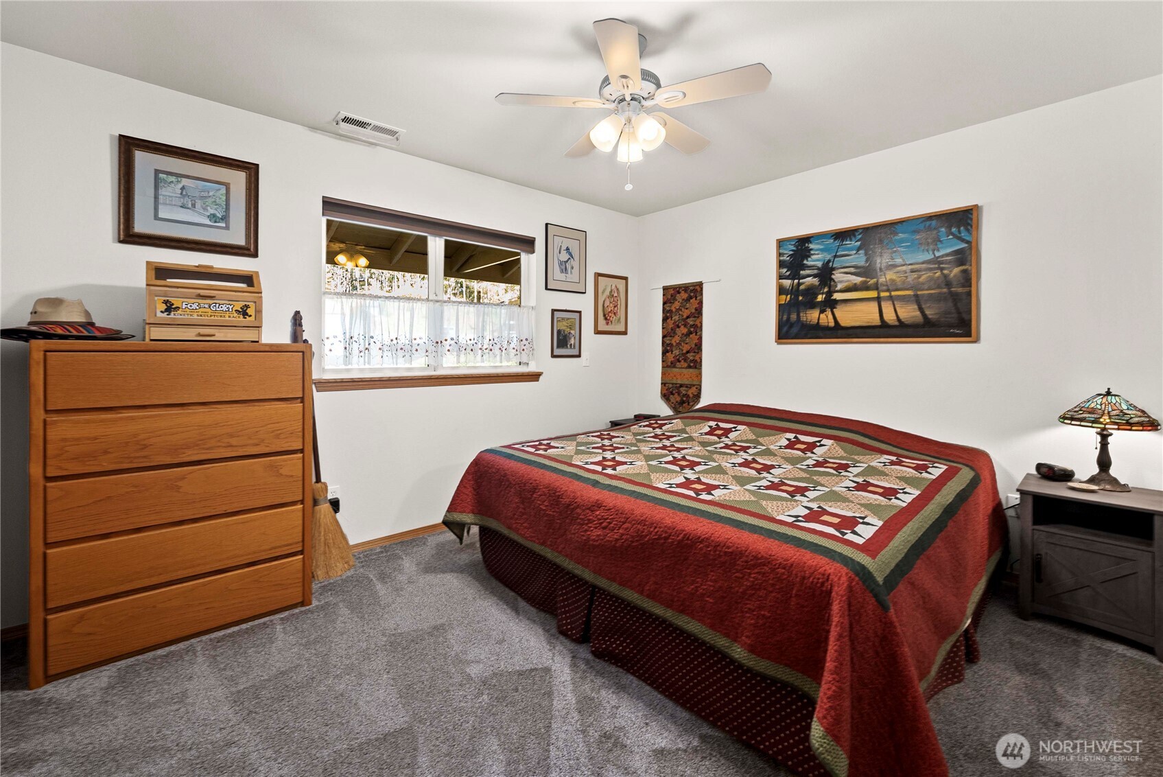 161 N Duckabush Loop , Hoodsport, WA 98548