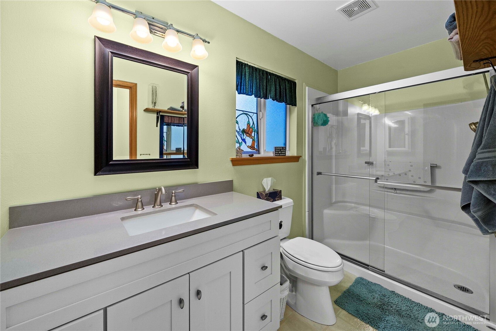 161 N Duckabush Loop , Hoodsport, WA 98548