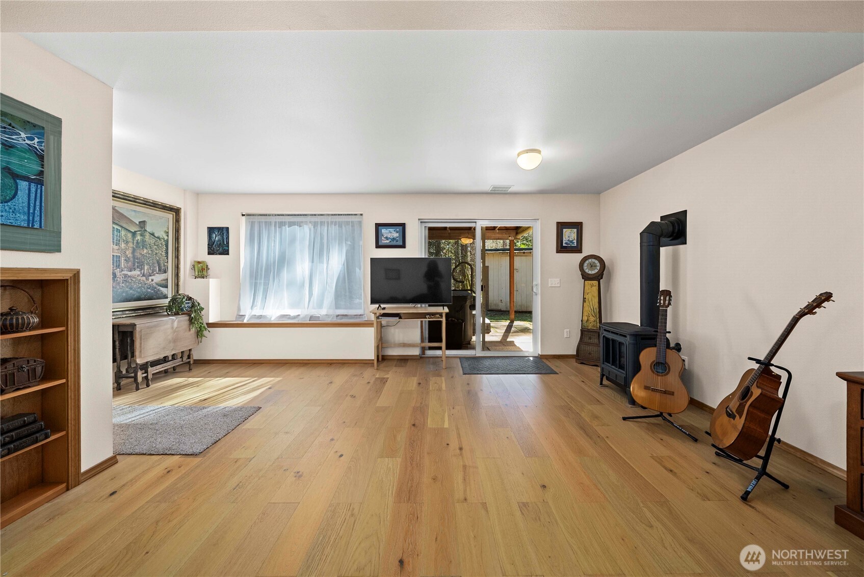 161 N Duckabush Loop , Hoodsport, WA 98548