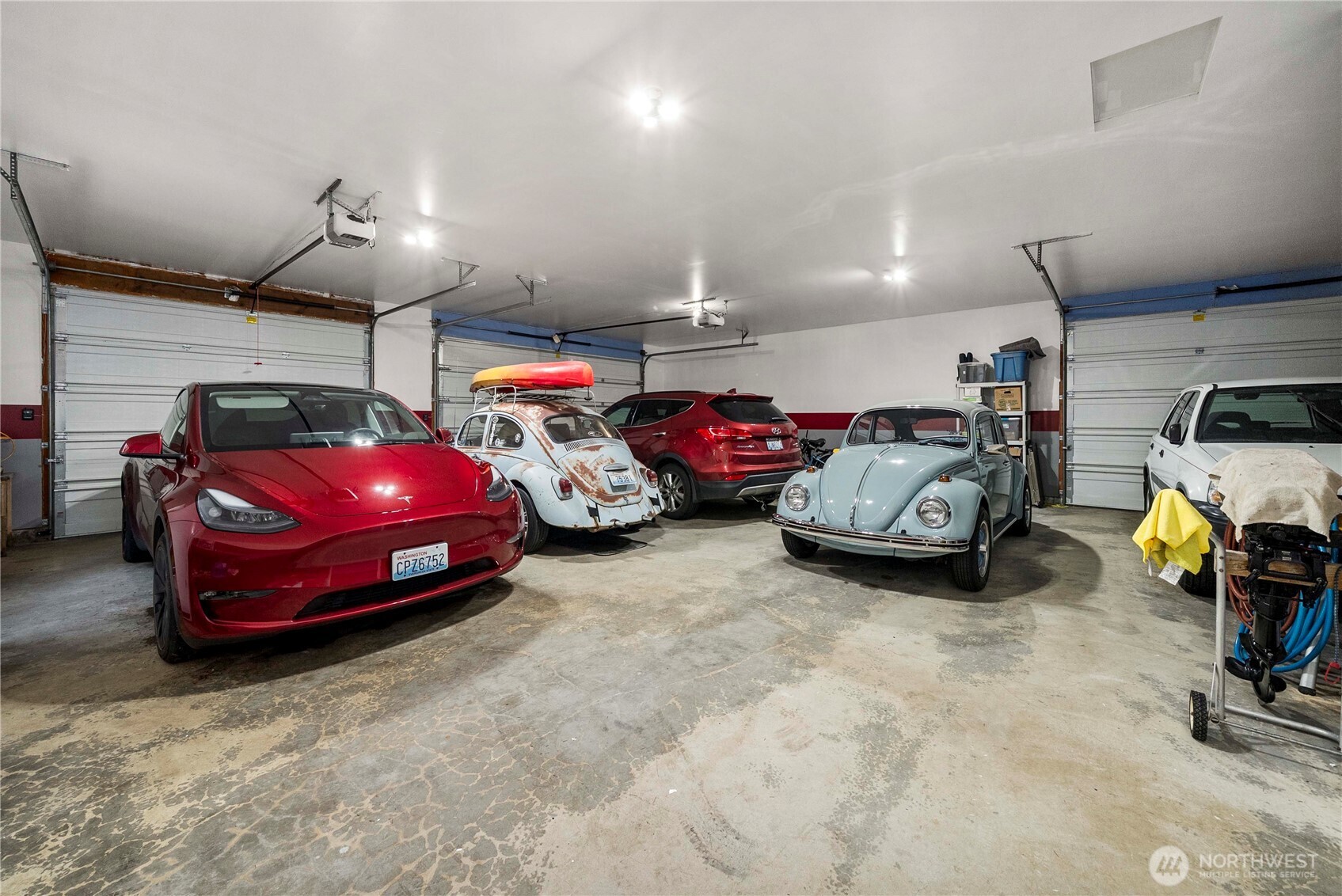 161 N Duckabush Loop , Hoodsport, WA 98548