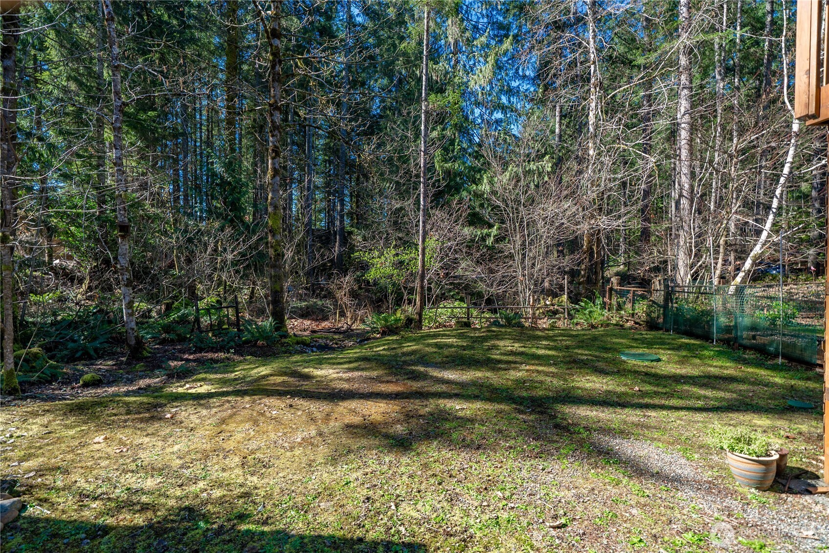 161 N Duckabush Loop , Hoodsport, WA 98548