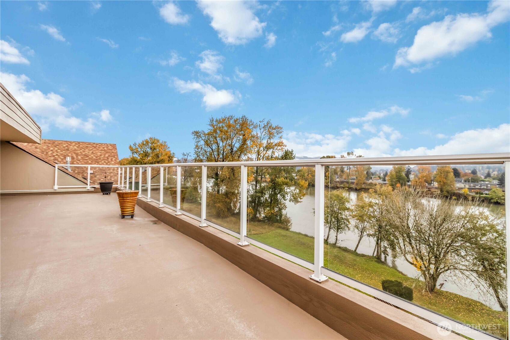 1548 River Road #302, Longview, WA 98632