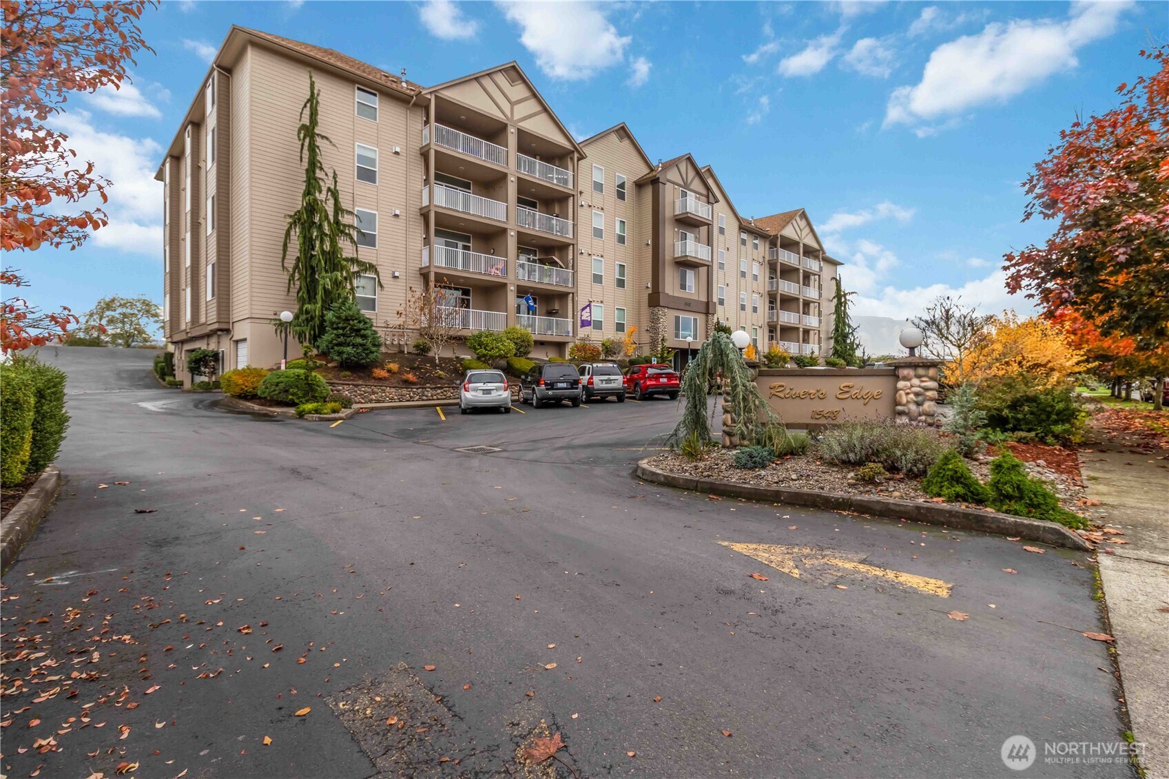 1548 River Road #302, Longview, WA 98632