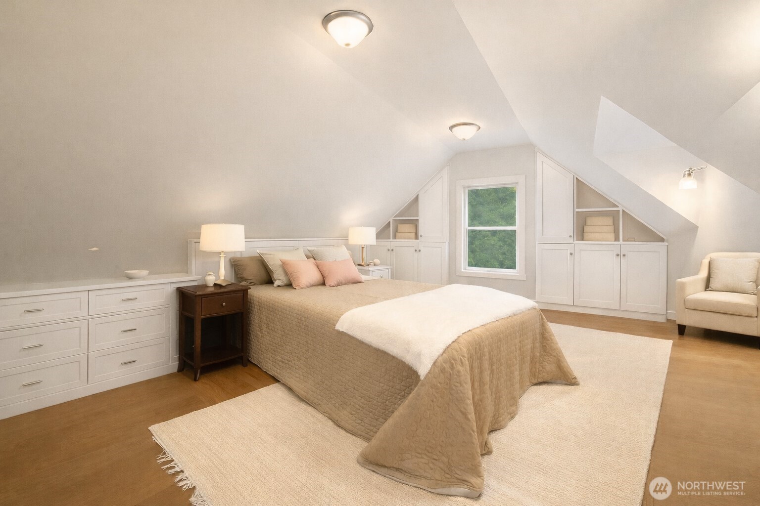 14758 SW Spring Beach Road , Vashon, WA 98070