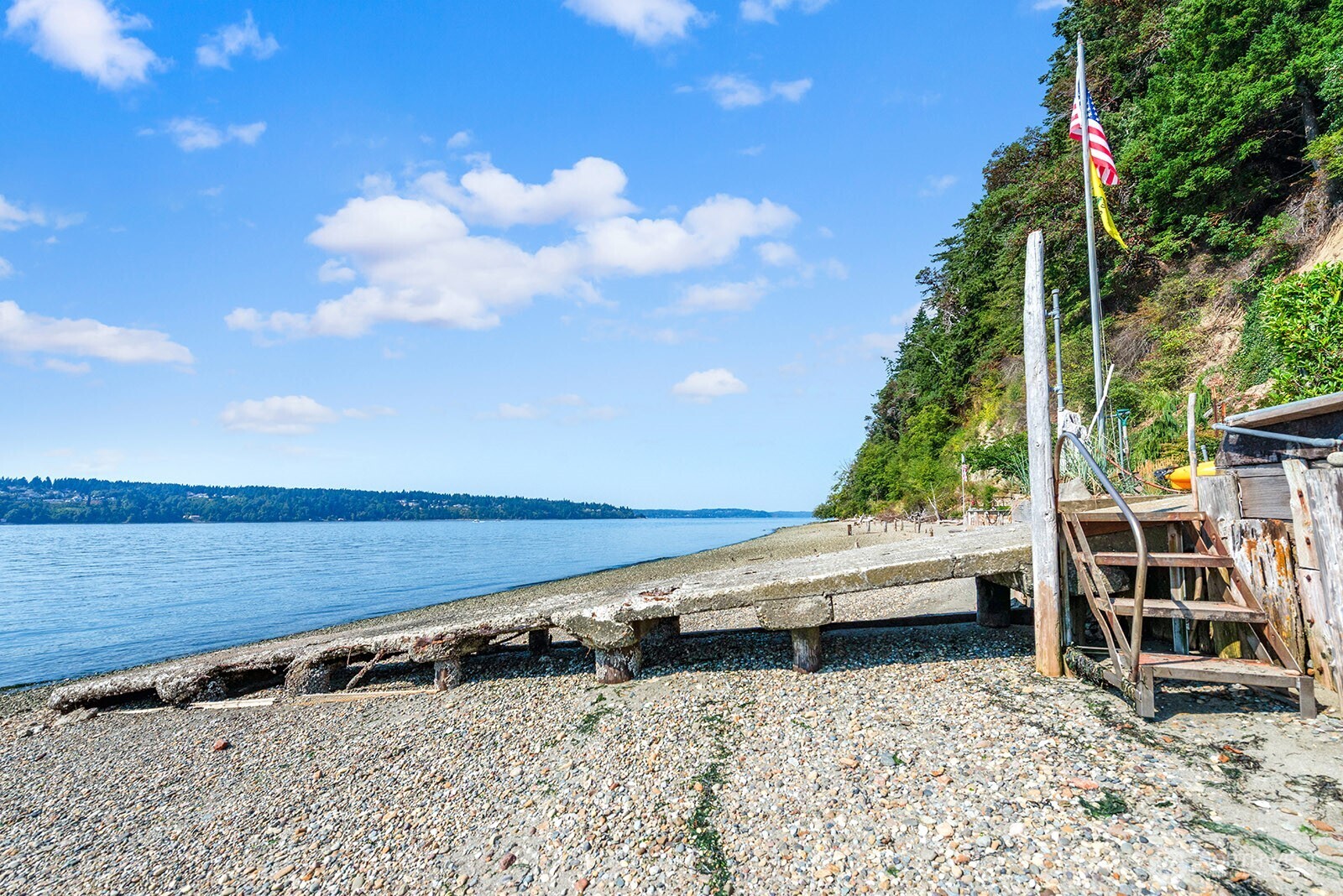 14758 SW Spring Beach Road , Vashon, WA 98070