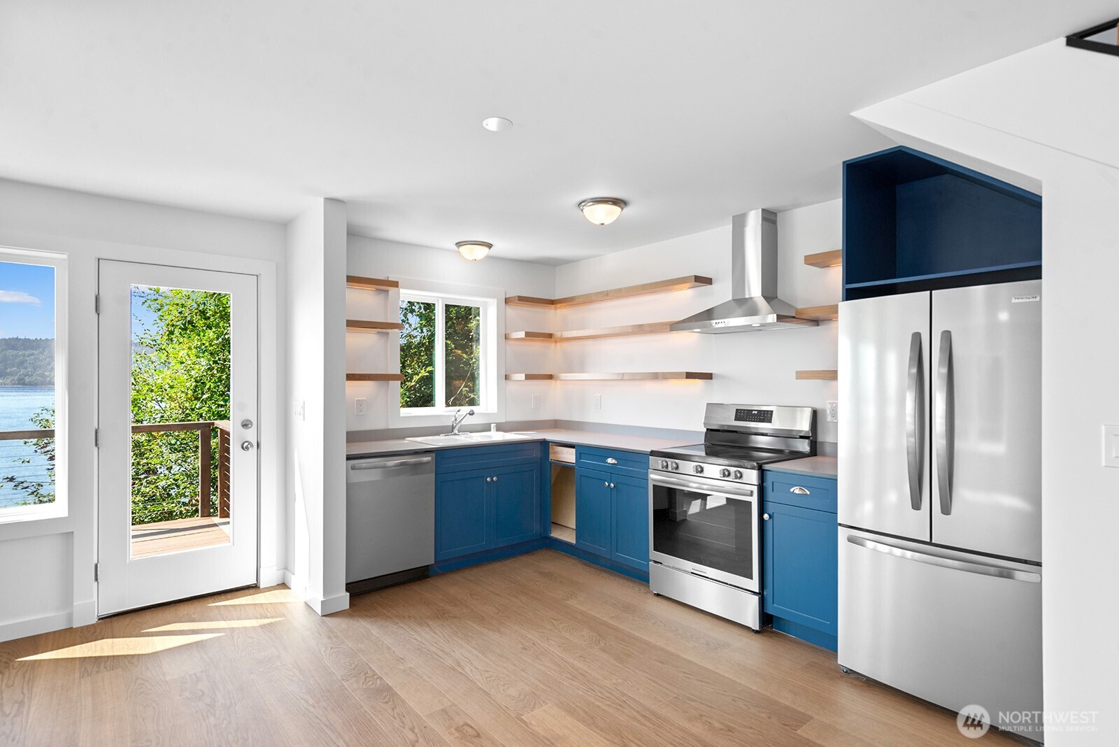 14758 SW Spring Beach Road , Vashon, WA 98070