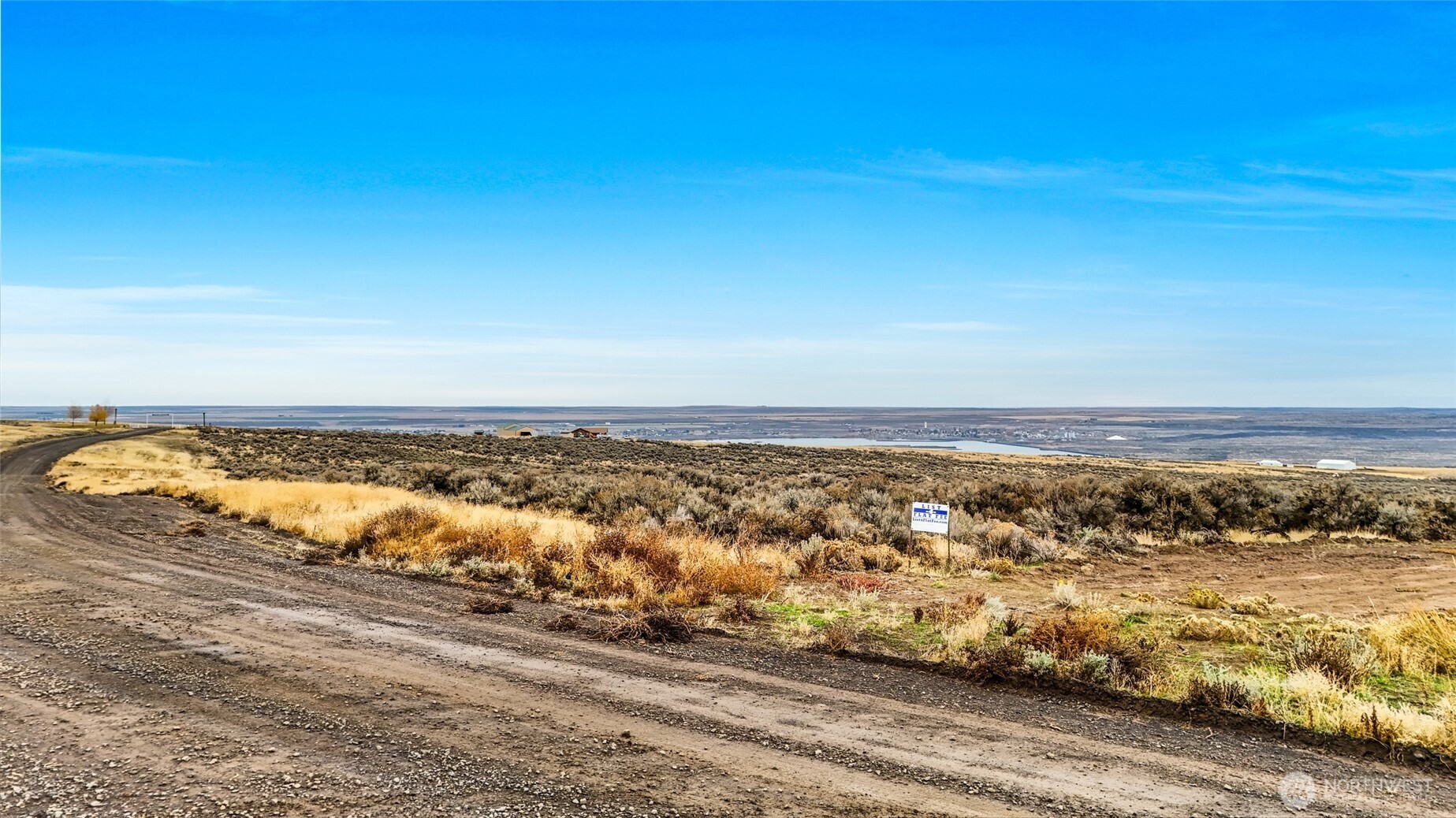 1 Banks Lake View Road NE, Coulee City, WA 99115