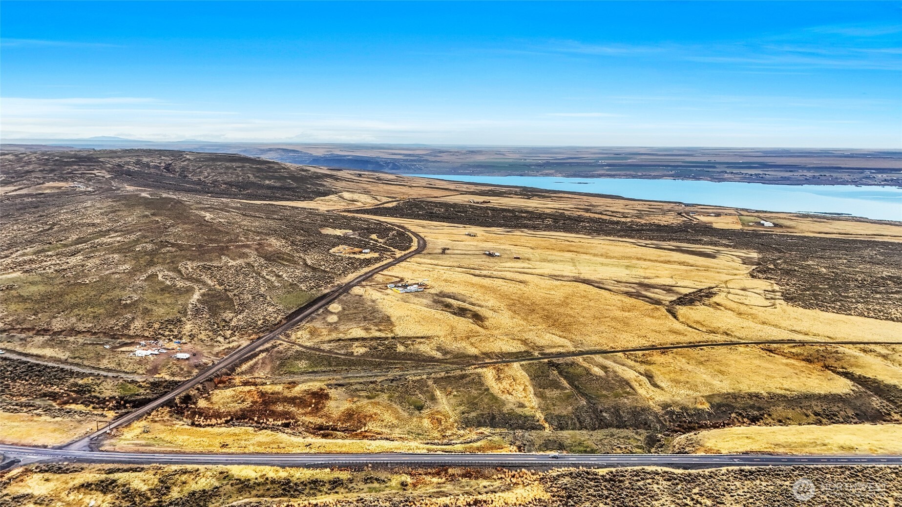 1 Banks Lake View Road NE, Coulee City, WA 99115