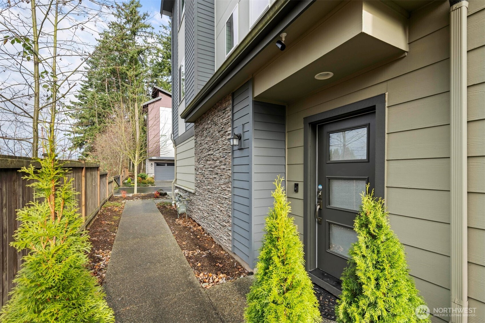 2110 129th Place SW #D, Everett, WA 98204-6291