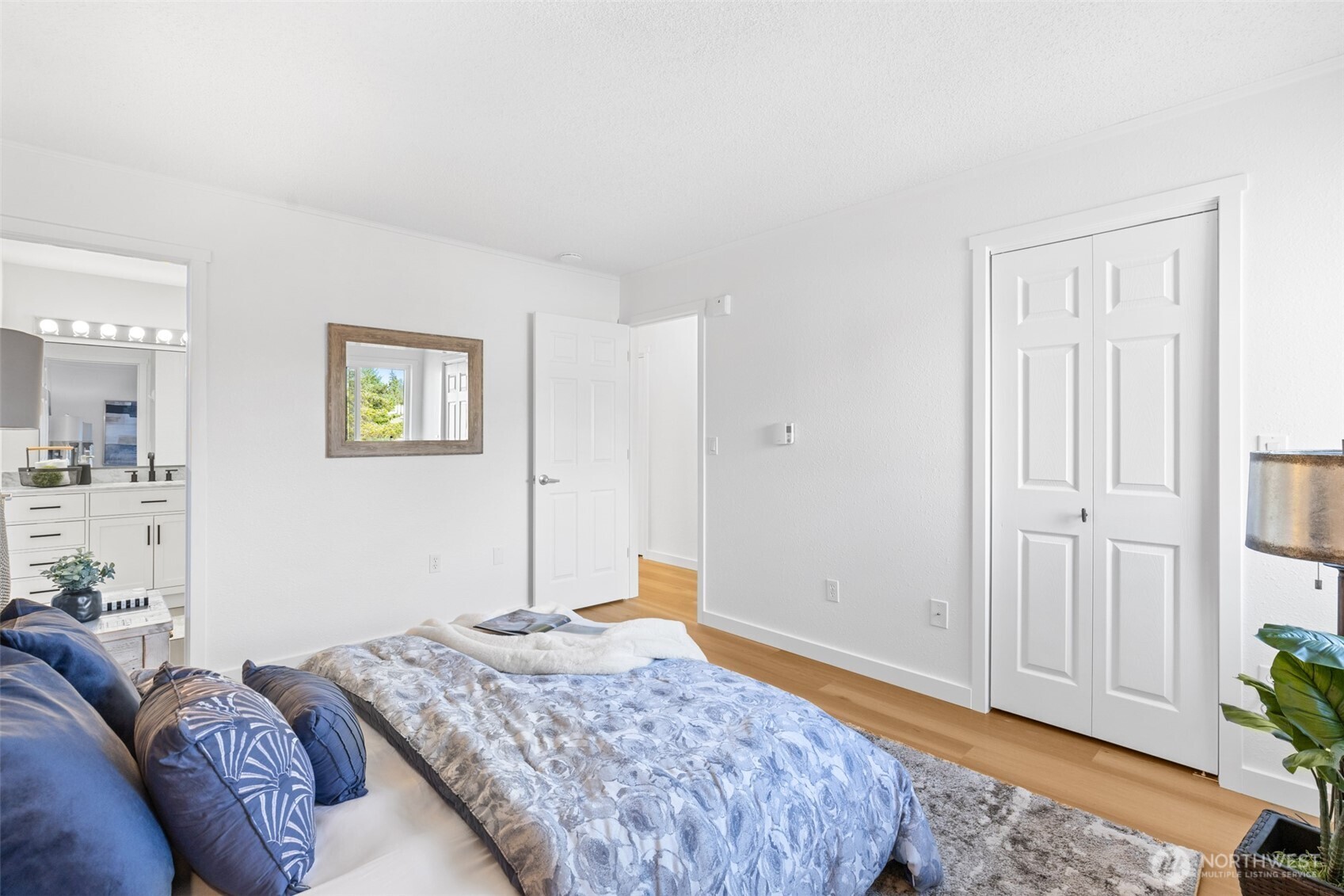 12429 NE 130th Court #G304, Kirkland, WA 98034