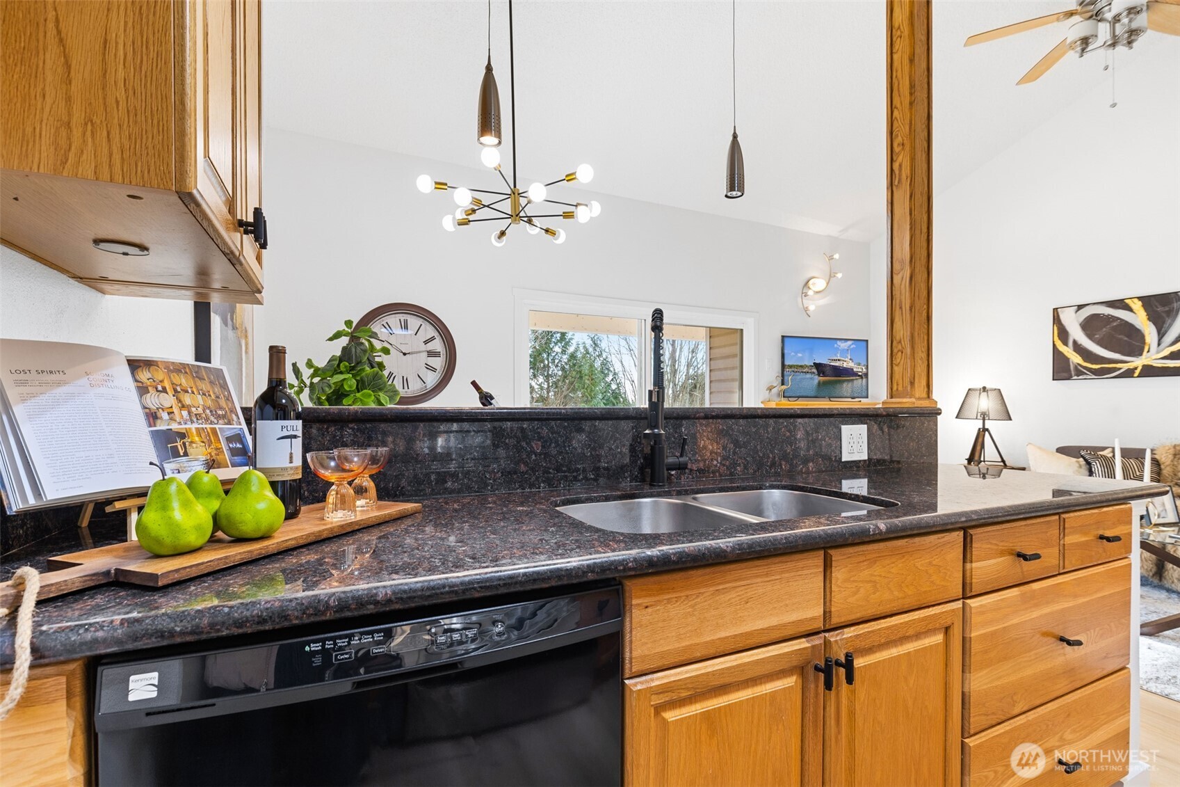 12429 NE 130th Court #G304, Kirkland, WA 98034