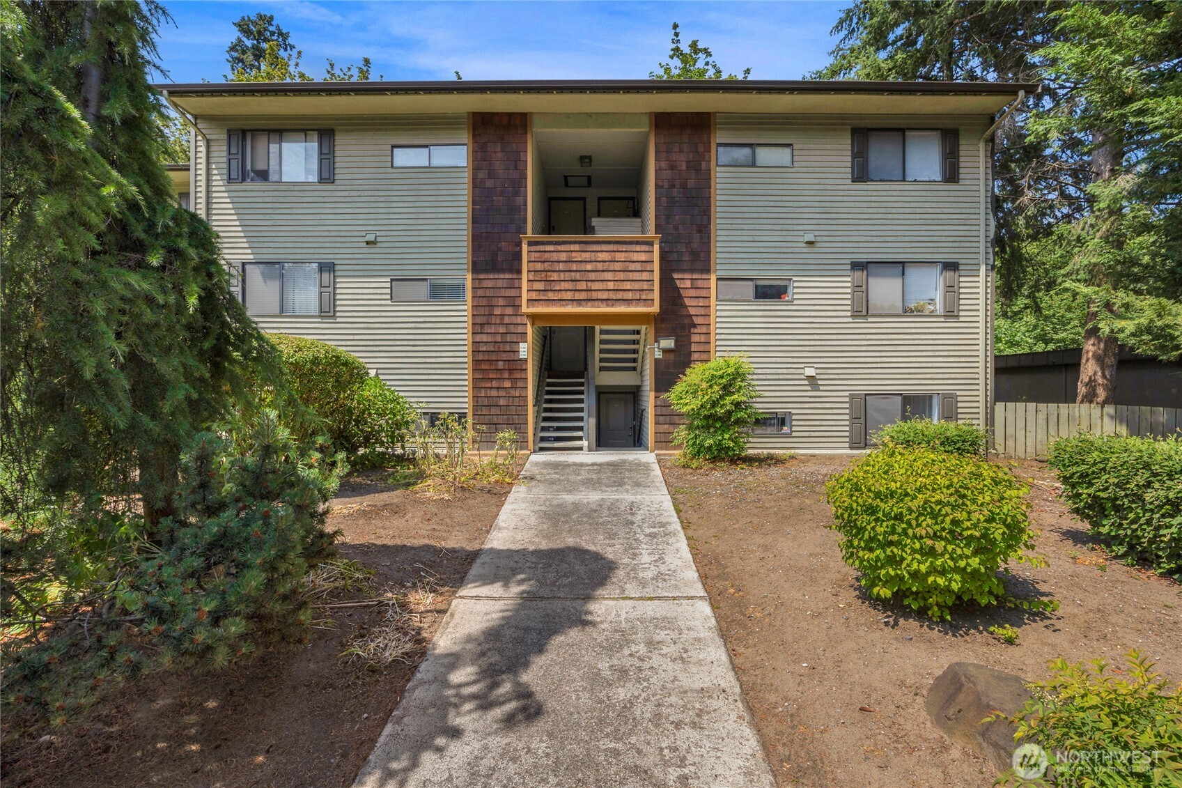 23405 16th Place S #C104, Des Moines, WA 98198