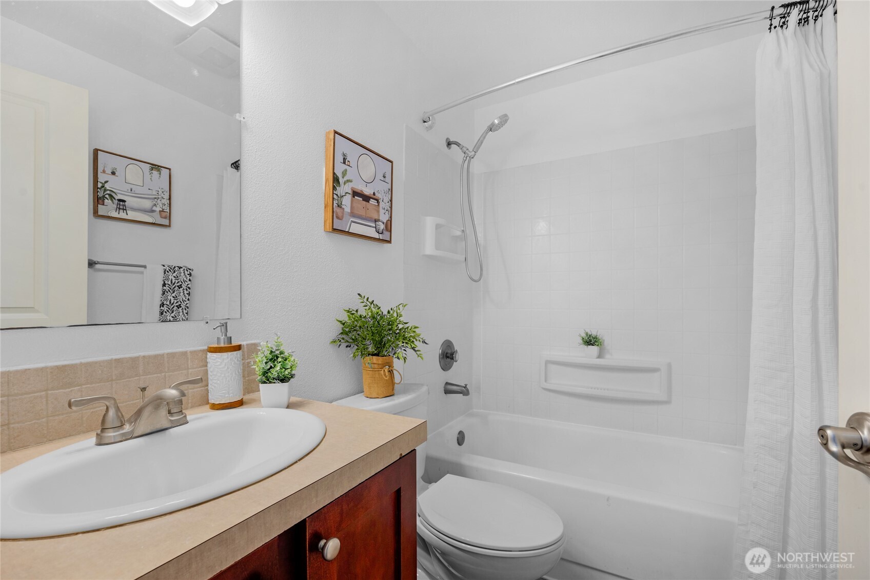 23405 16th Place S #C104, Des Moines, WA 98198