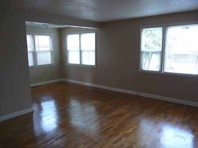 8001 Densmore Avenue N, Seattle, WA 98103 - Photo 16