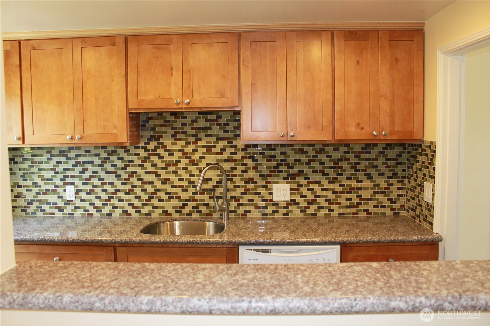 8001 Densmore Avenue N, Seattle, WA 98103