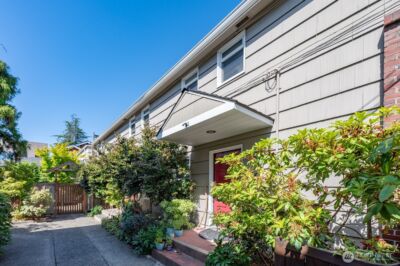 8001 Densmore Avenue N, Seattle, WA 98103 - Photo 4