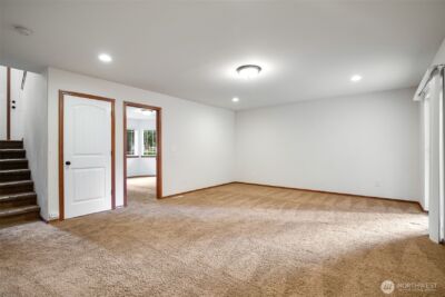 13739 Stone Avenue N, Seattle, WA 98133 - Photo 25