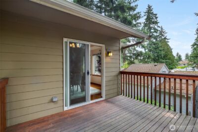 13739 Stone Avenue N, Seattle, WA 98133 - Photo 31