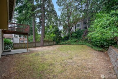 13739 Stone Avenue N, Seattle, WA 98133 - Photo 34