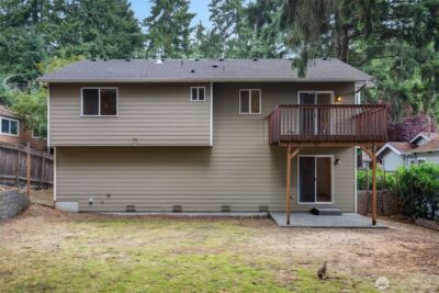 13739 Stone Avenue N, Seattle, WA 98133 - Photo 36