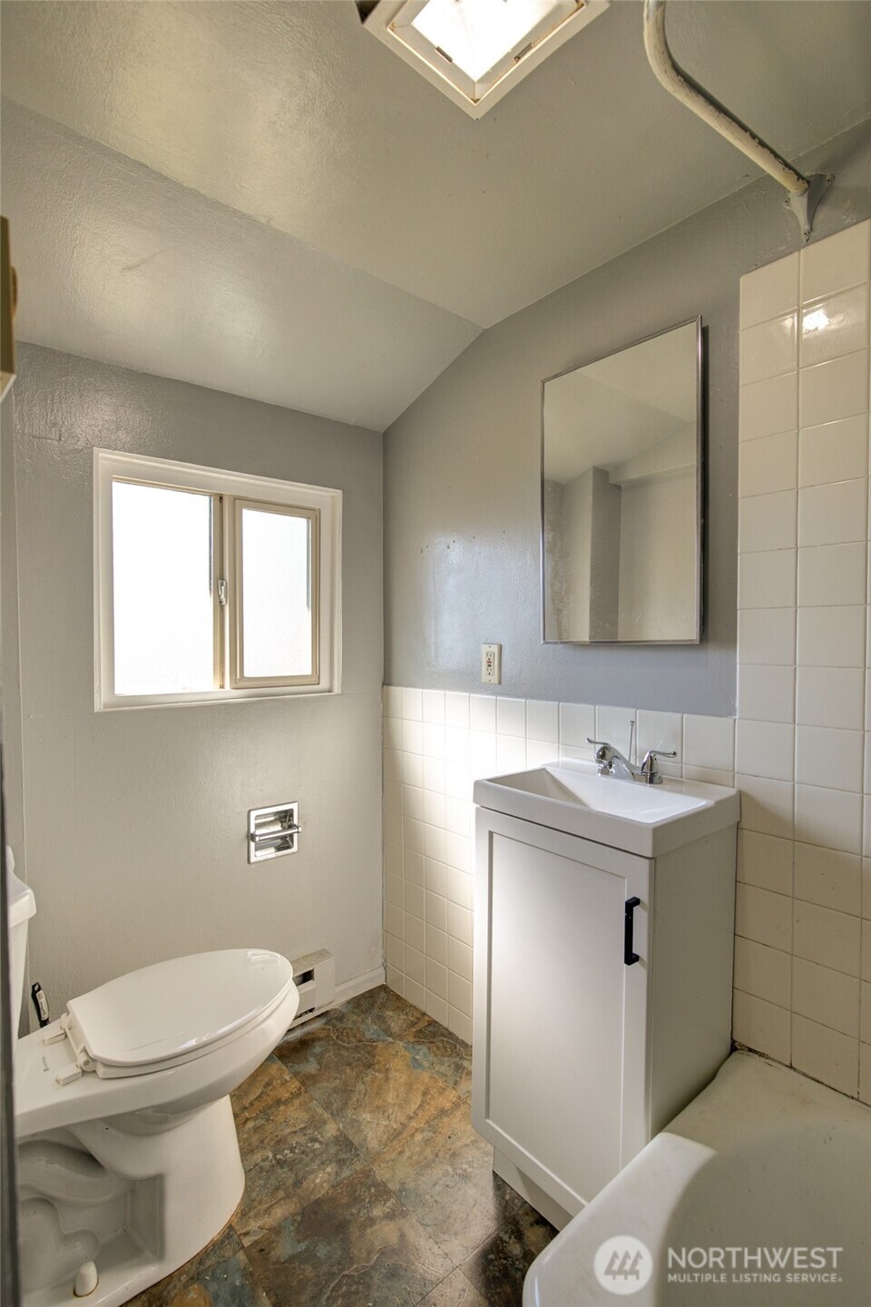 1017 W Marion , Aberdeen, WA 98520