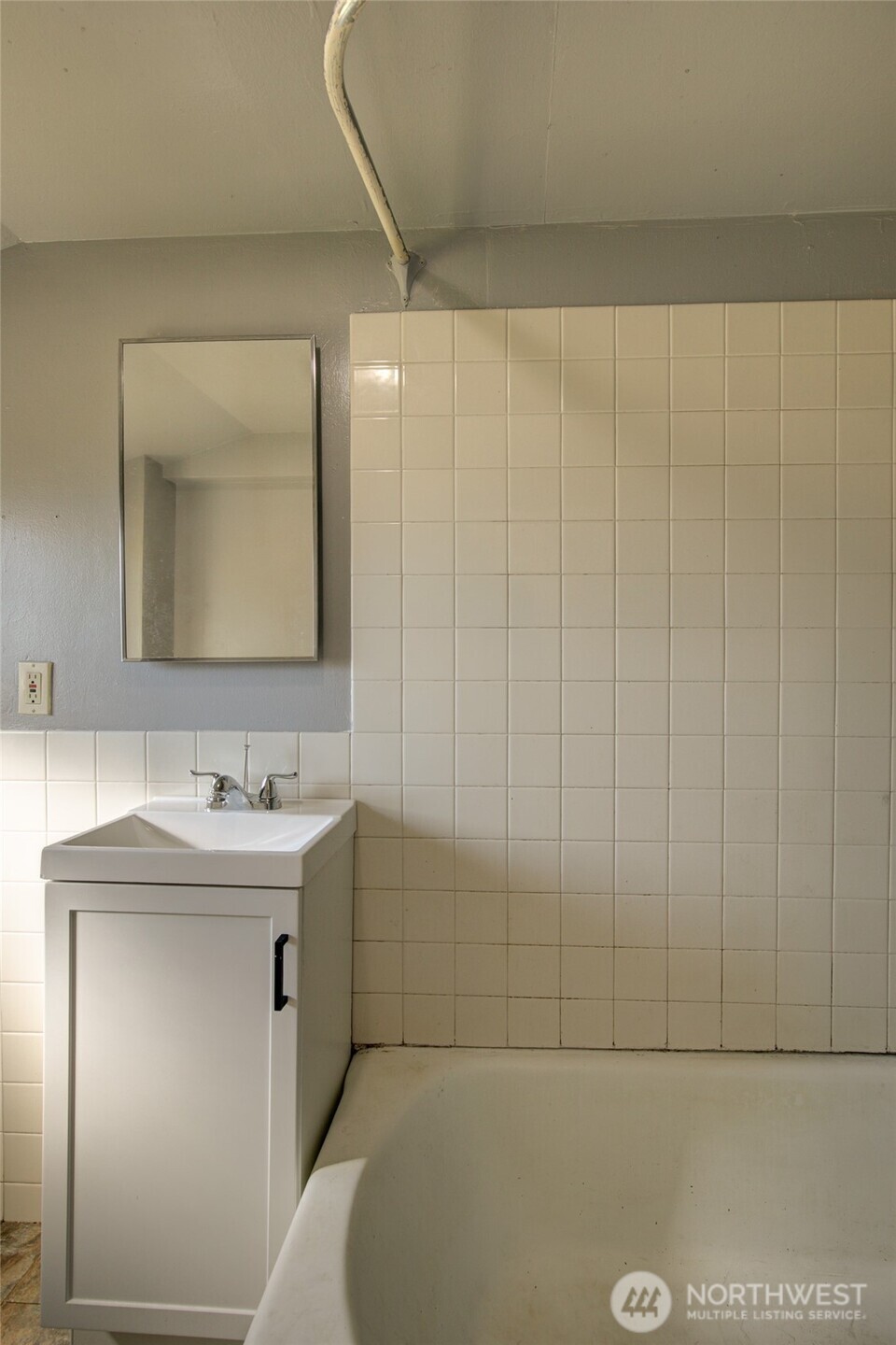 1017 W Marion , Aberdeen, WA 98520