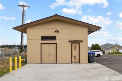 1301 S 3rd Avenue #4B, Sequim, WA 98382 - Photo 34