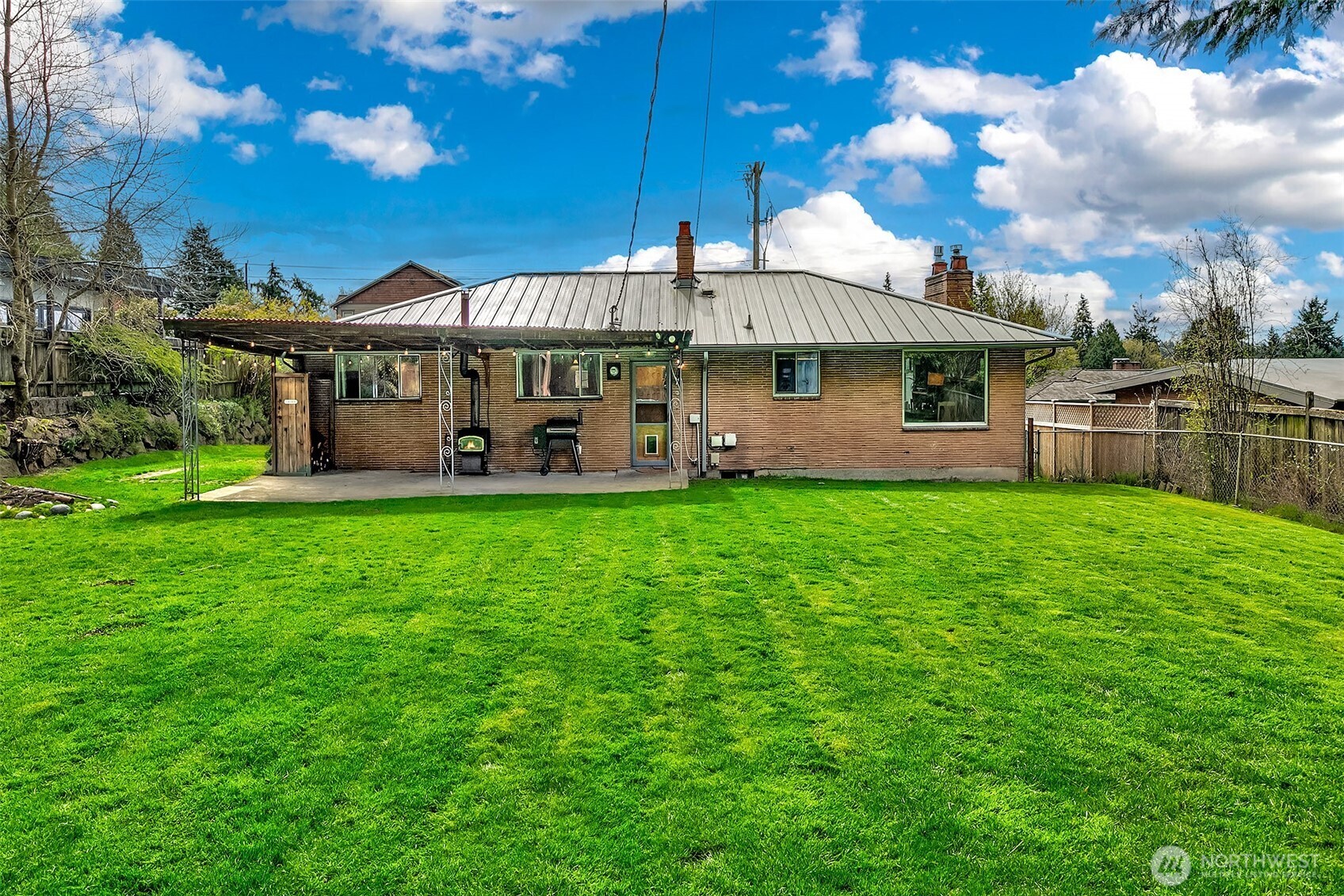 414 NW 117th Street , Seattle, WA 98177