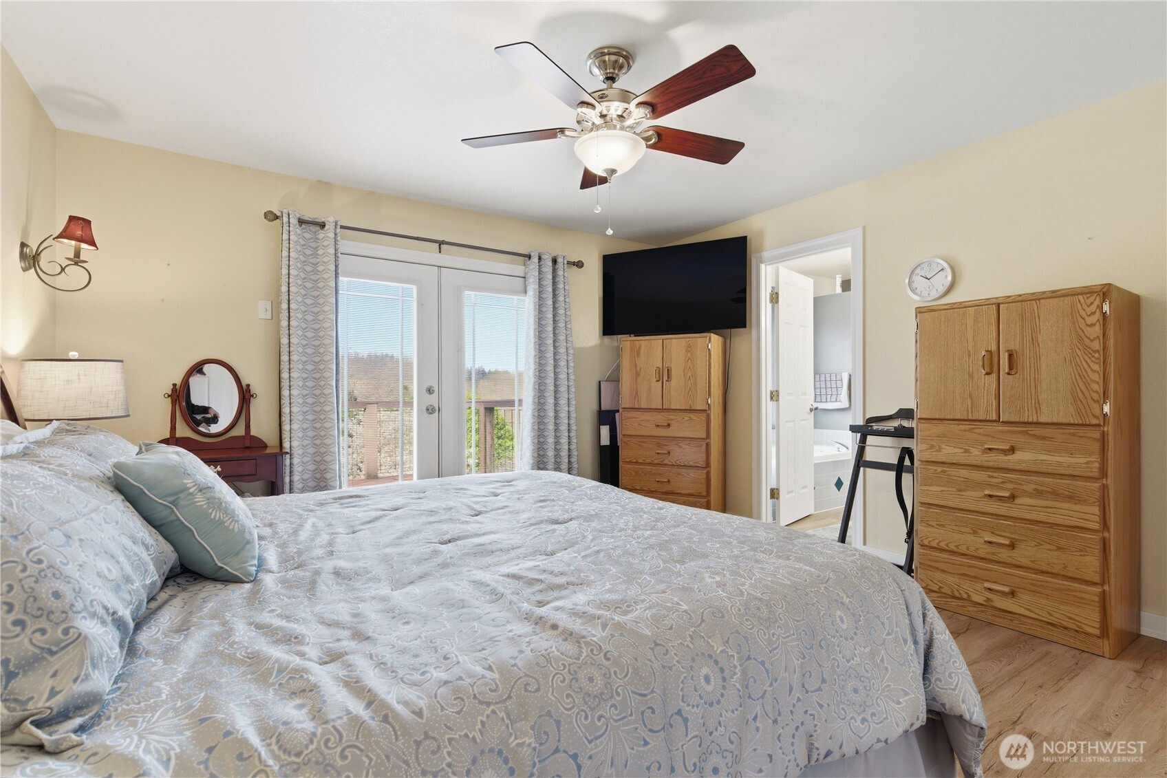 1706 NE Joanne Lane , Bremerton, WA 98311