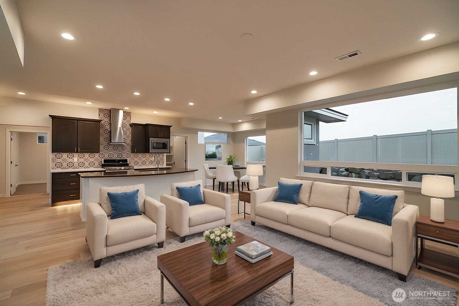 305 E Stanford Avenue , Ellensburg, WA 98926