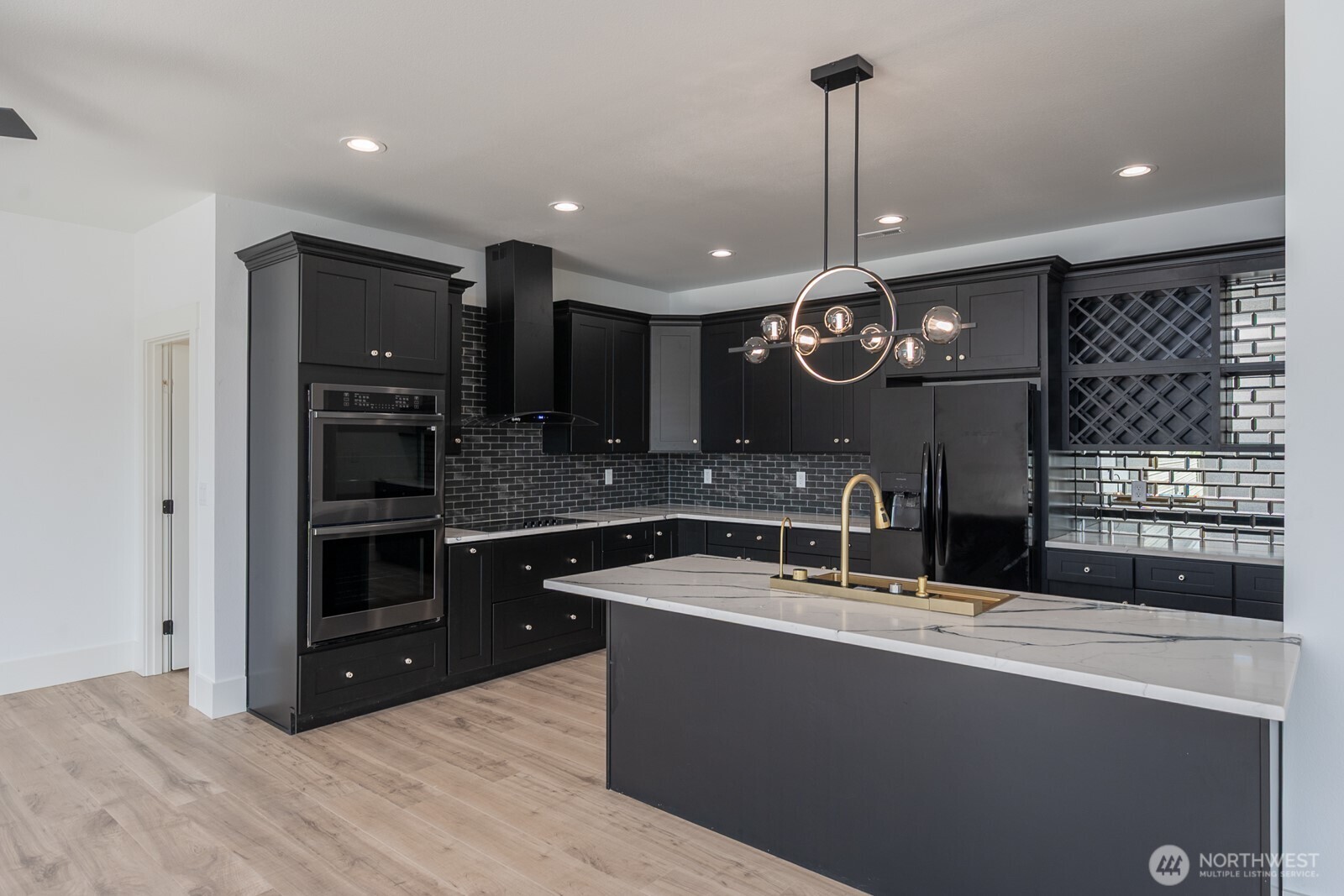 6428 NE Road 2.05 , Moses Lake, WA 98837