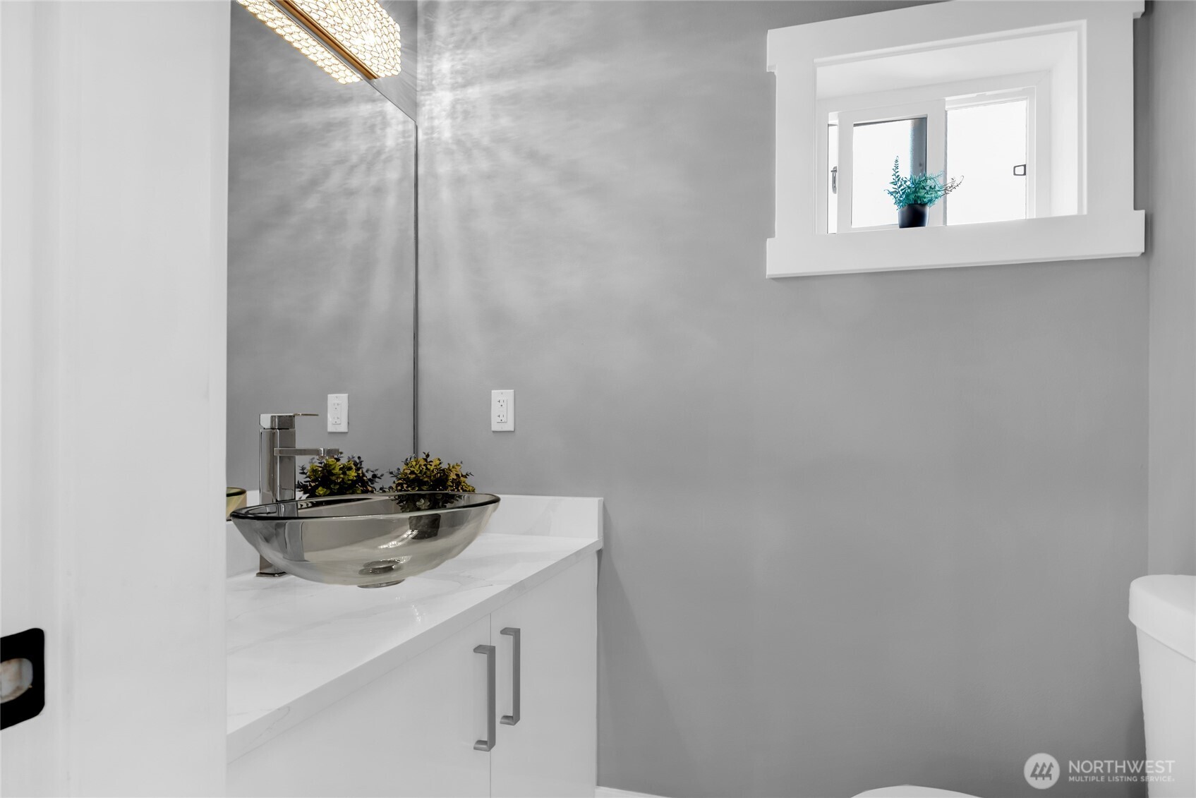 1315 Astor Street , Bellingham, WA 98225