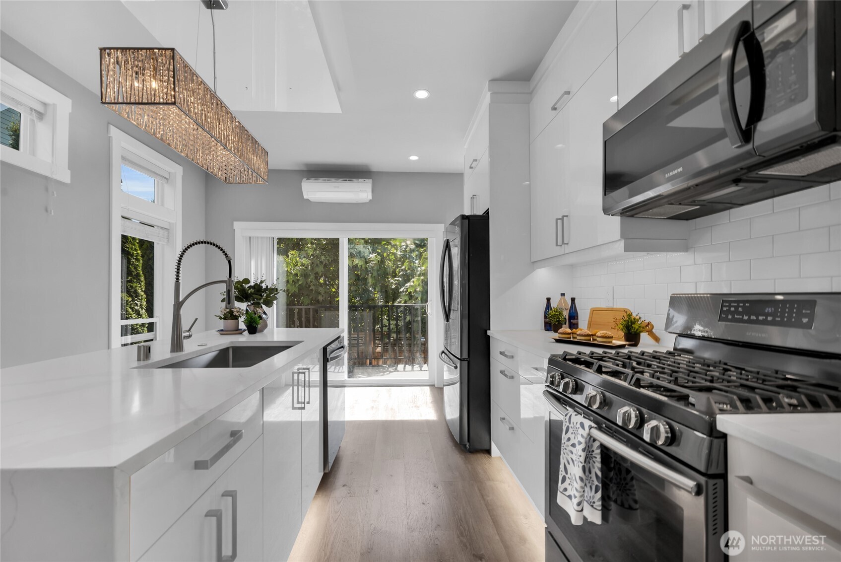 1315 Astor Street , Bellingham, WA 98225