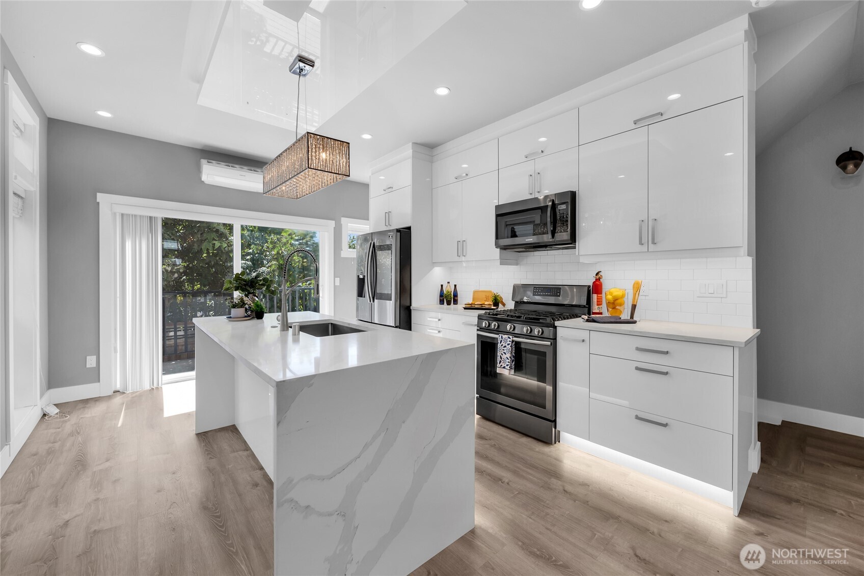 1315 Astor Street , Bellingham, WA 98225