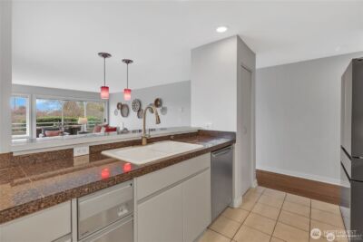 1231 5th Avenue N #101, Seattle, WA 98109 - Photo 3