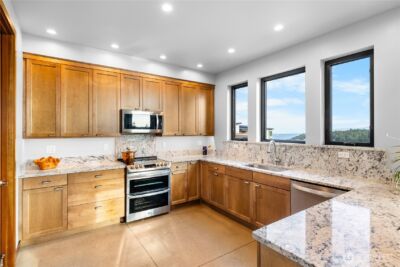 3939 Rockridge Parkway , Anacortes, WA 98221 - Photo 19
