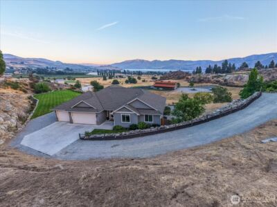 95 Proctor Boulevard , Manson, WA 98831