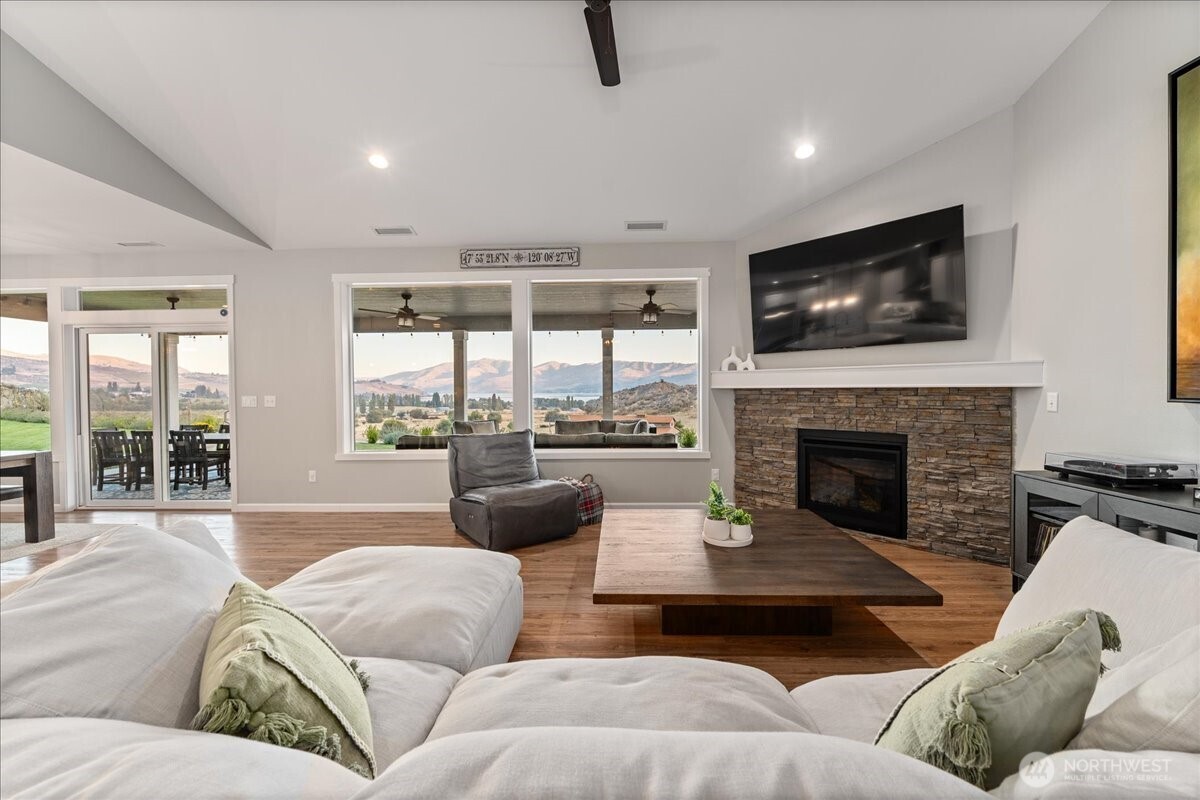 95 Proctor Boulevard , Manson, WA 98831