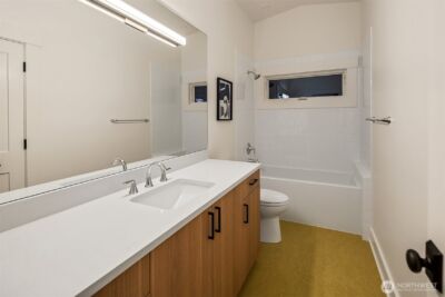 4402 Letitia Avenue S, Seattle, WA 98118 - Photo 22