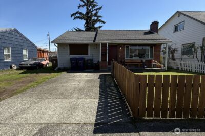 7415 S Lawrence Street , Tacoma, WA 98409