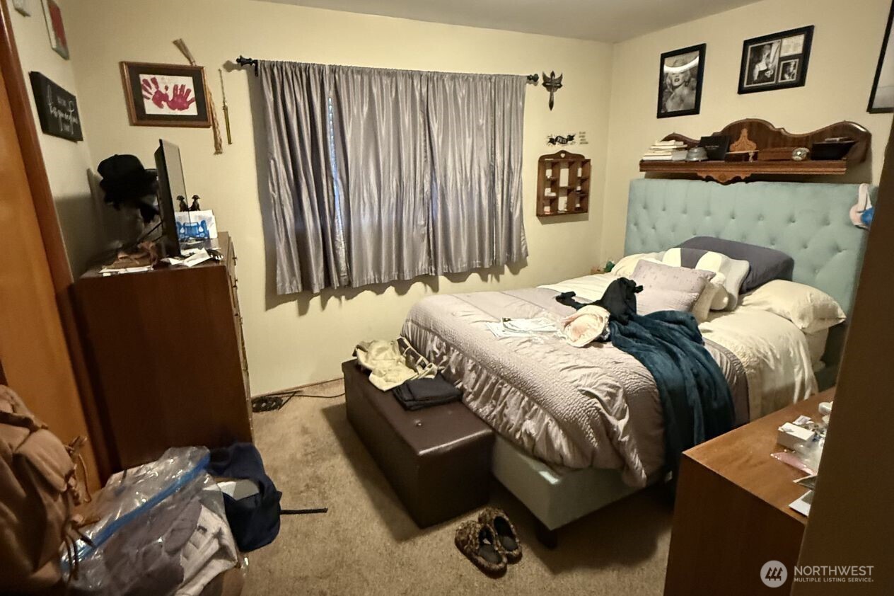 7415 S Lawrence Street , Tacoma, WA 98409