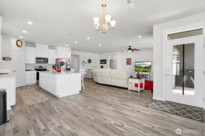 4705 W Merlin Street , Moses Lake, WA 98837 - Photo 16