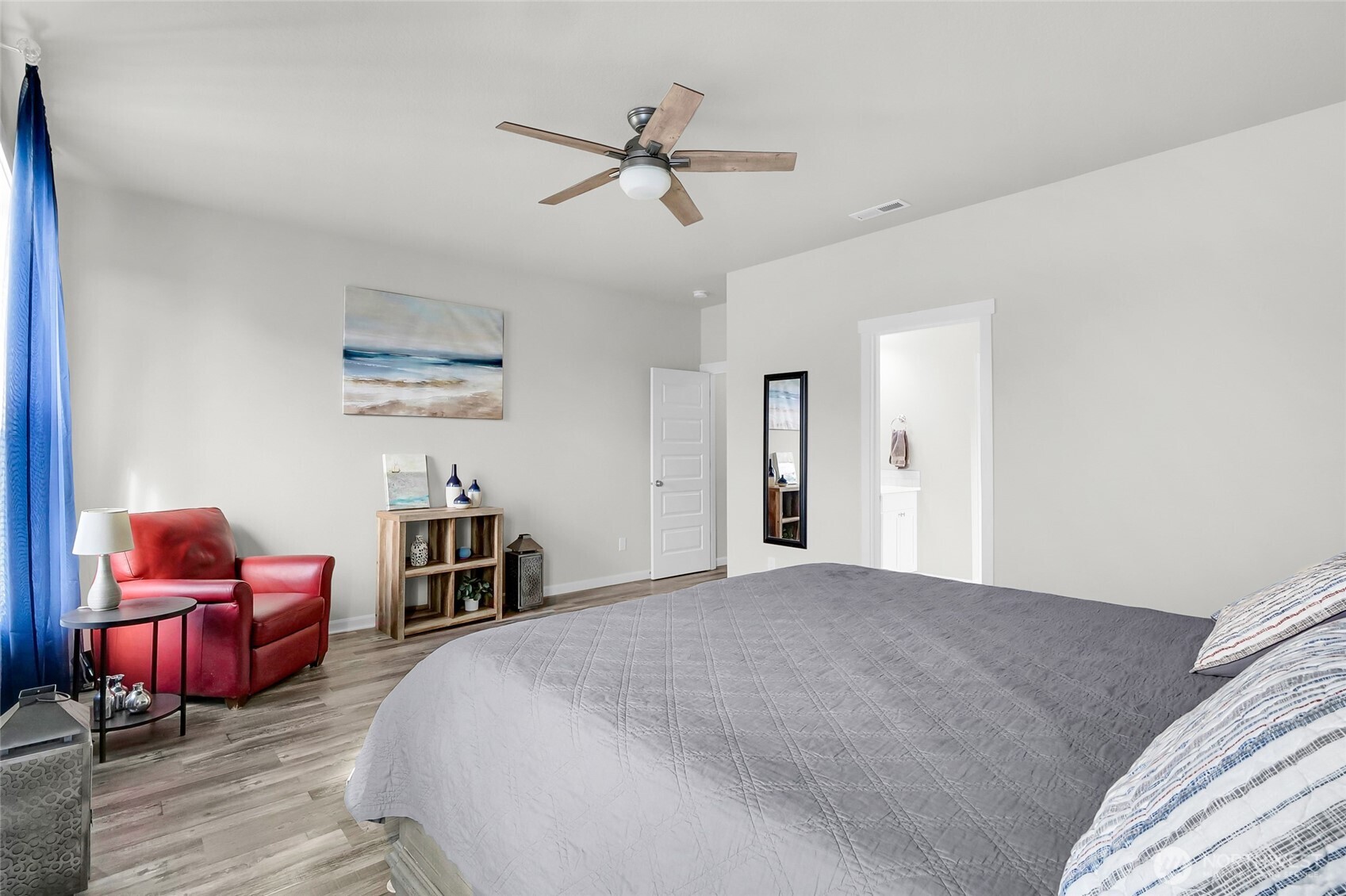 4705 W Merlin Street , Moses Lake, WA 98837