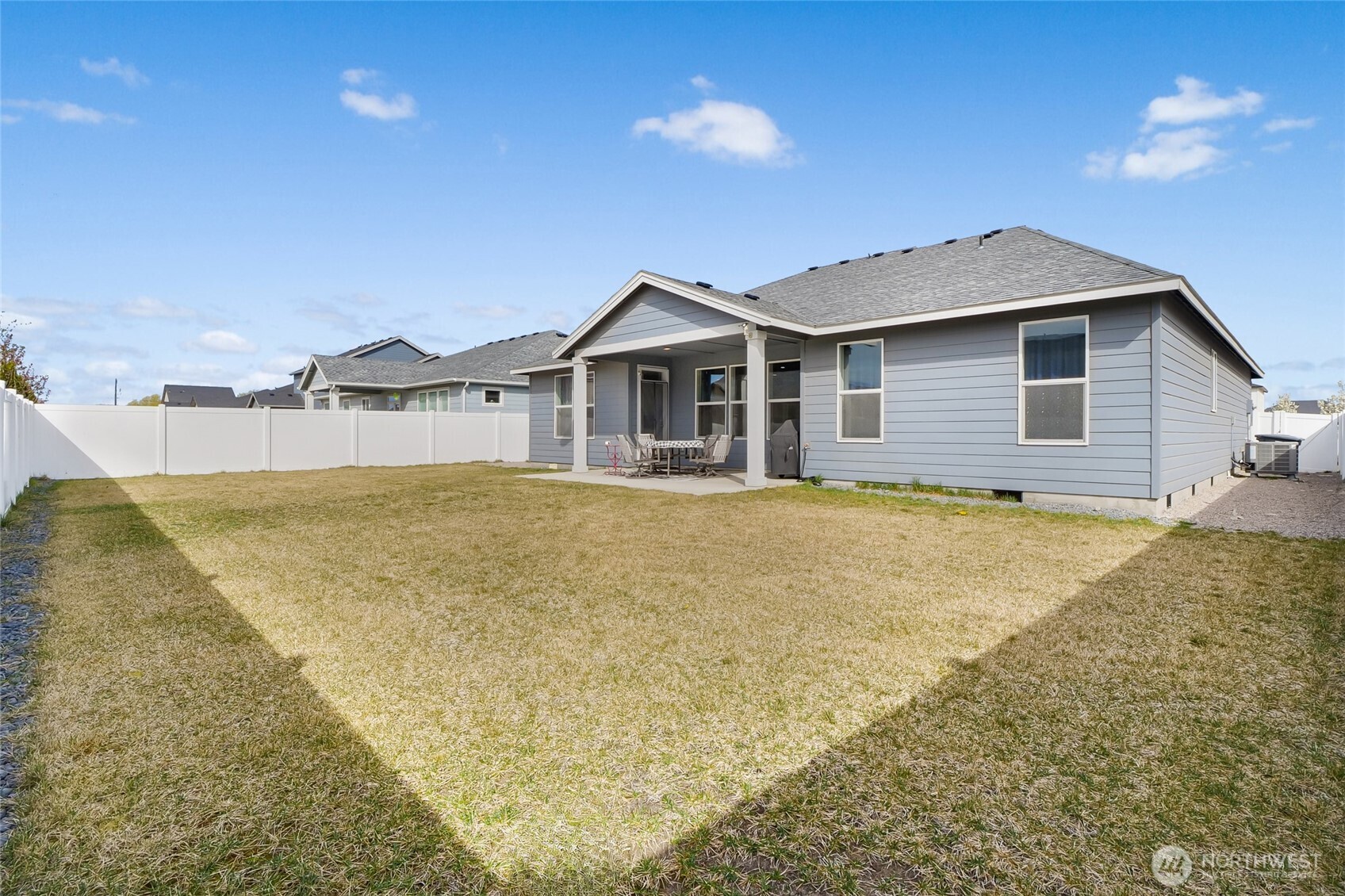 4705 W Merlin Street , Moses Lake, WA 98837