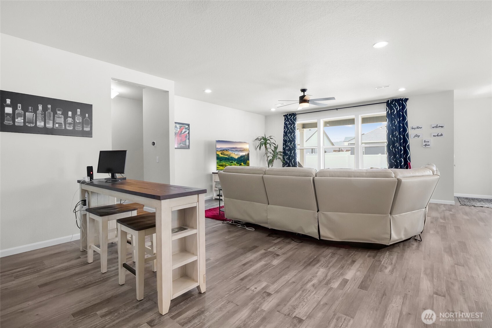 4705 W Merlin Street , Moses Lake, WA 98837