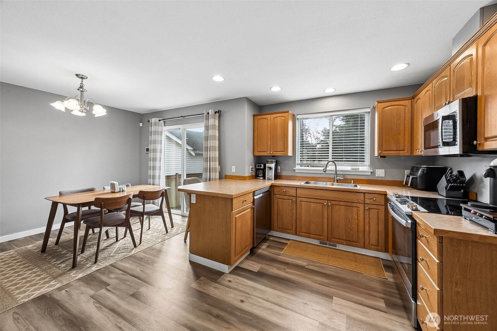 19706 85th Avenue E, Spanaway, WA 98387