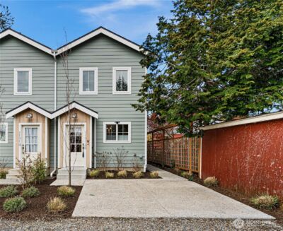 11714 B 26th Avenue NE, Seattle, WA 98125 - Photo 1